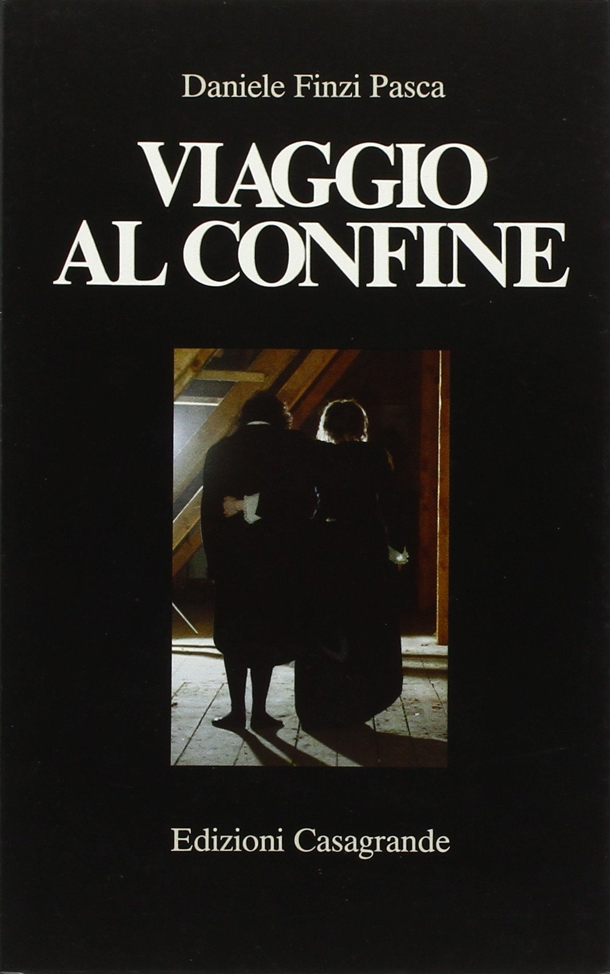 Viaggio al confine (La salamandra) Contemporary literature