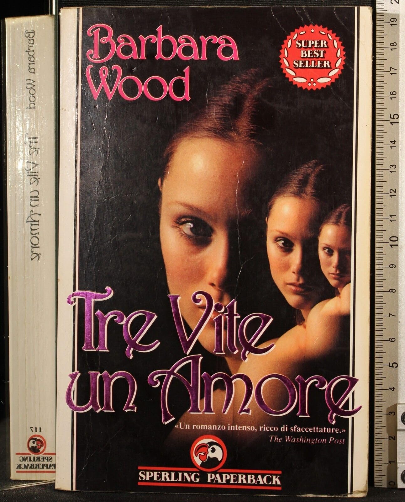 Tre vite un amore (Super bestseller) Contemporary literature