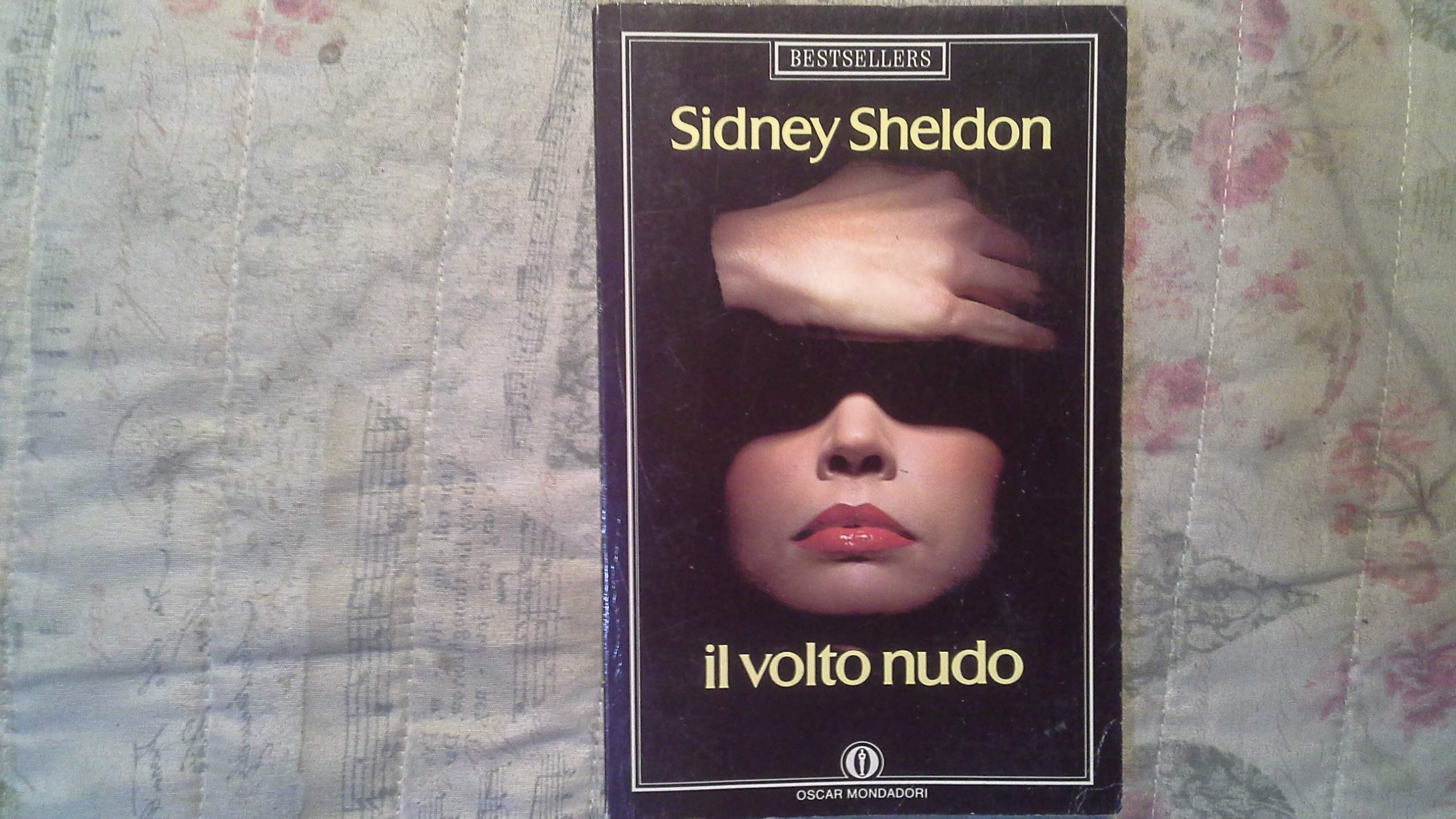 Il volto nudo (Super bestseller) Contemporary literature
