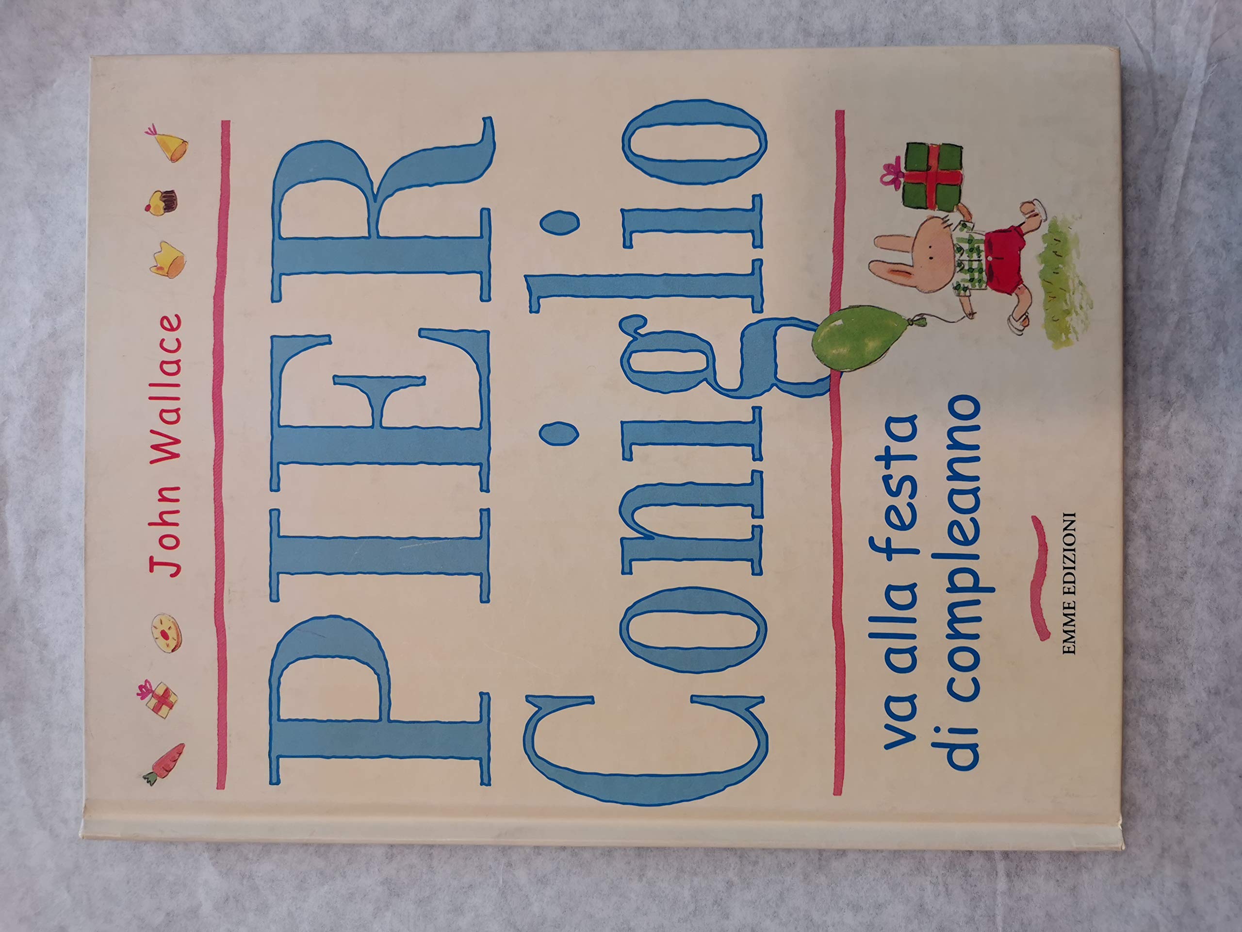 Pier Coniglio va alla festa di compleanno book