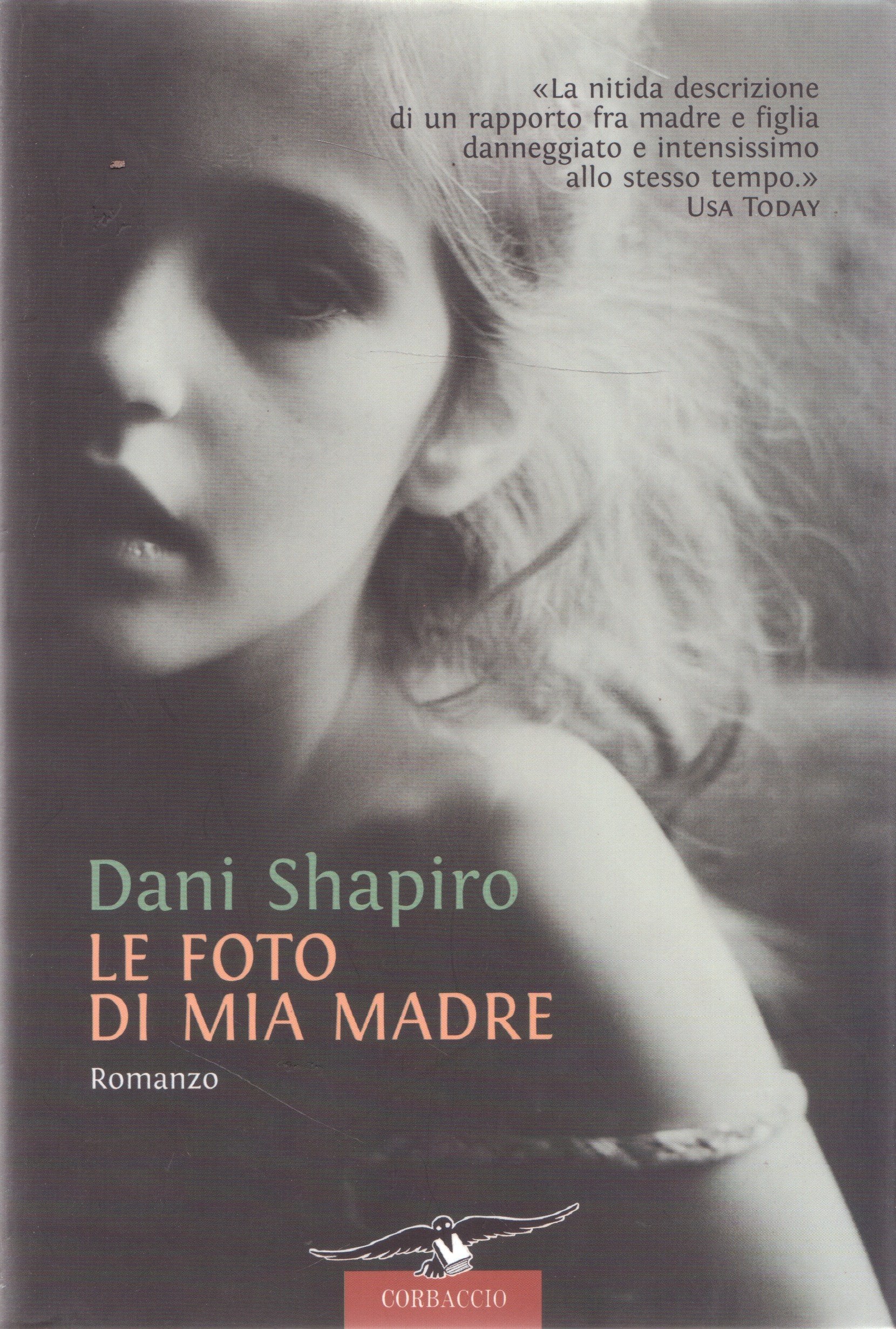 Le foto di mia madre book