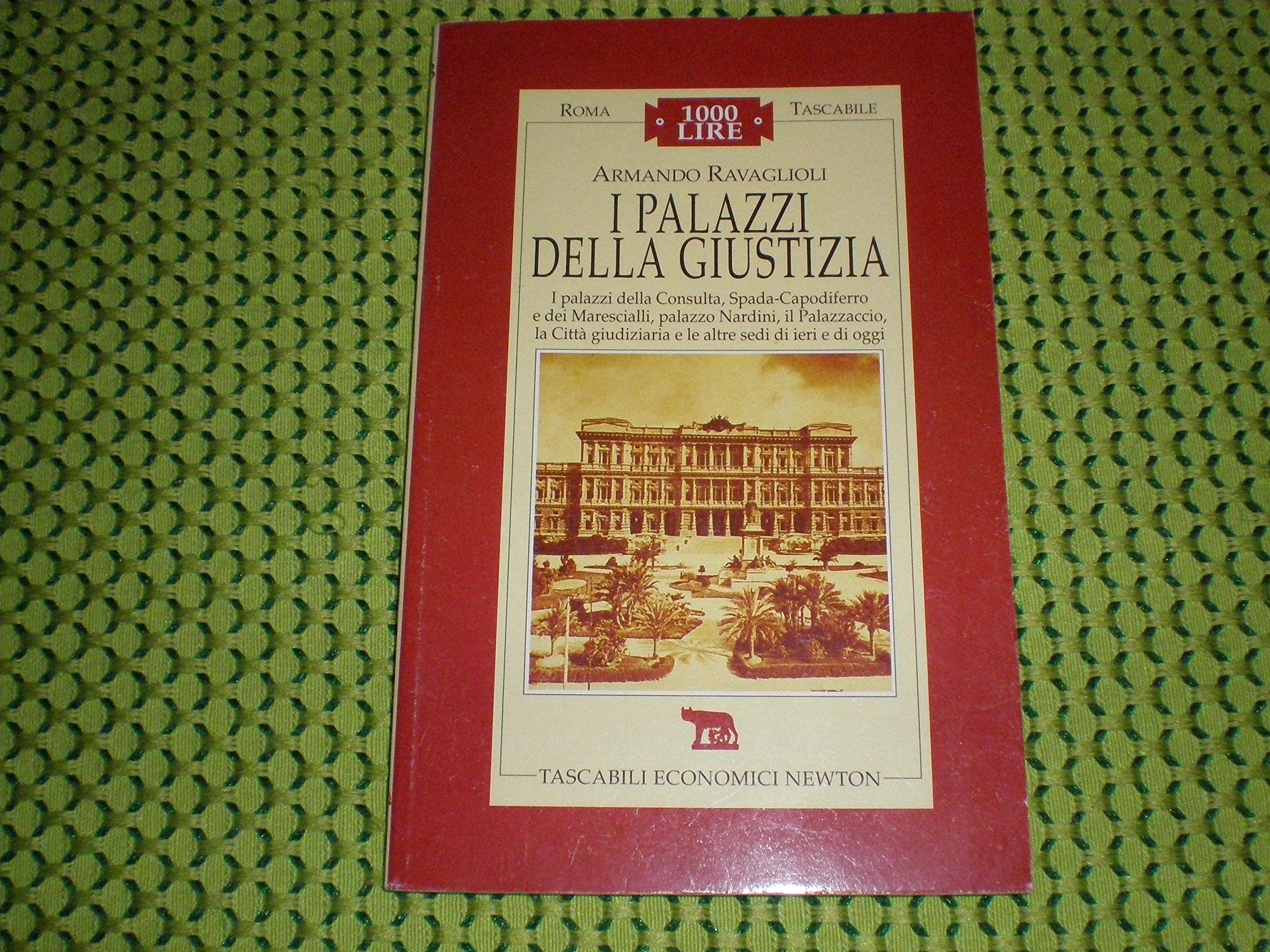 I palazzi della giustizia book