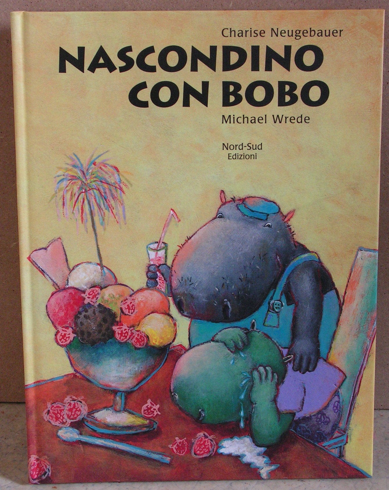 Nascondini con Bobo. Ediz. illustrata book