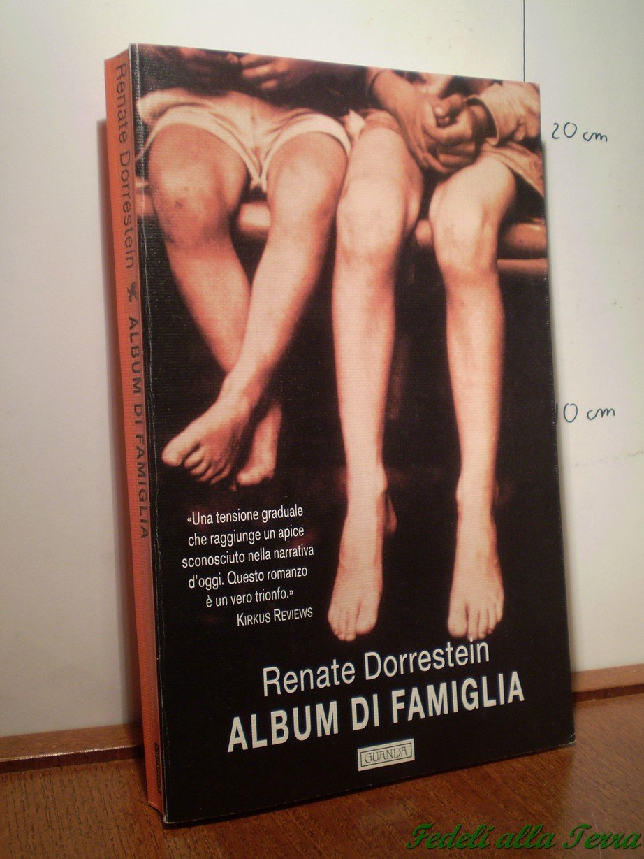 Album di famiglia book