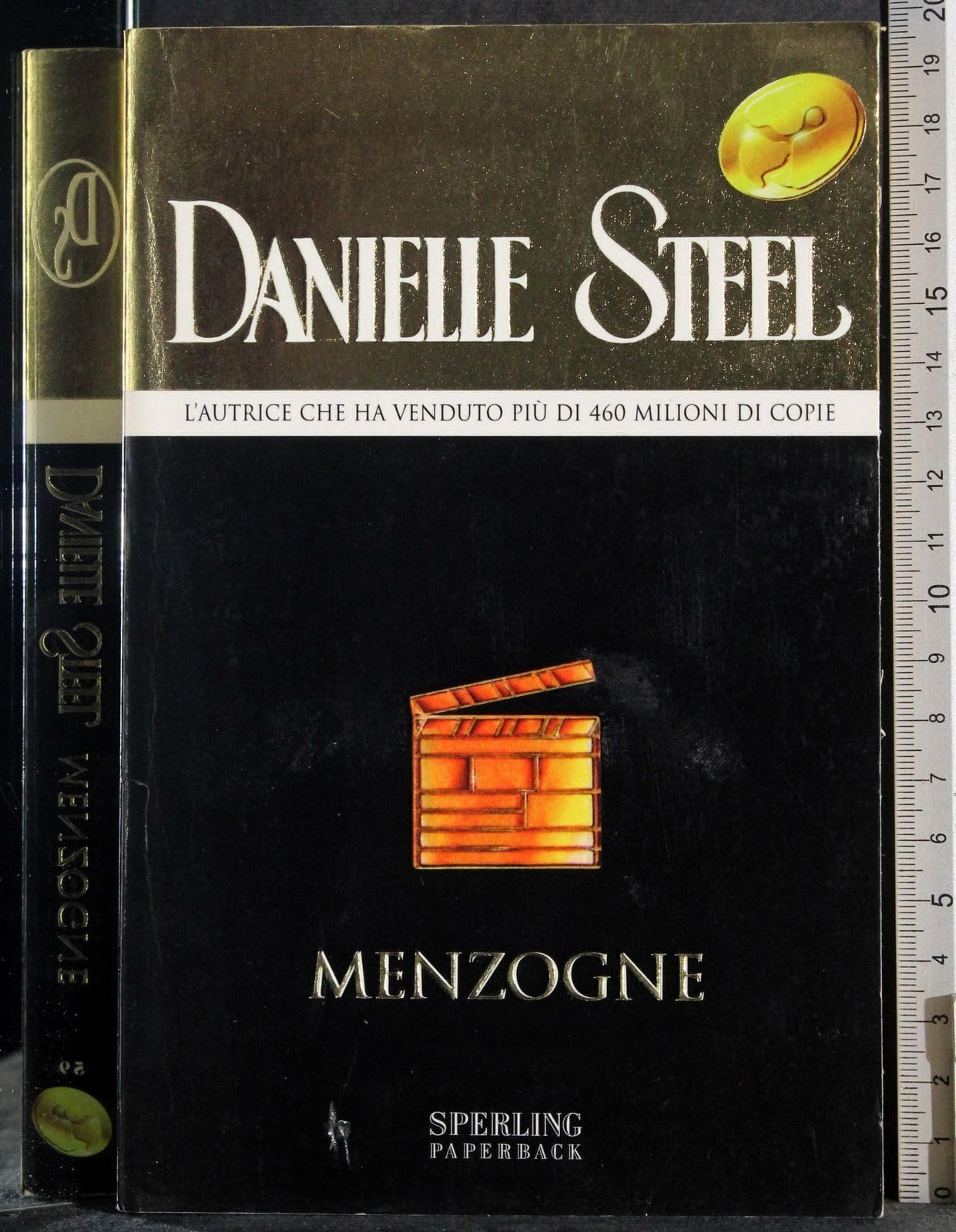 Menzogne (Super bestseller) Contemporary literature