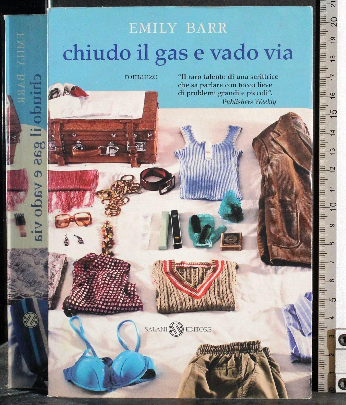 Chiudo il gas e vado via (Femminili) Contemporary literature