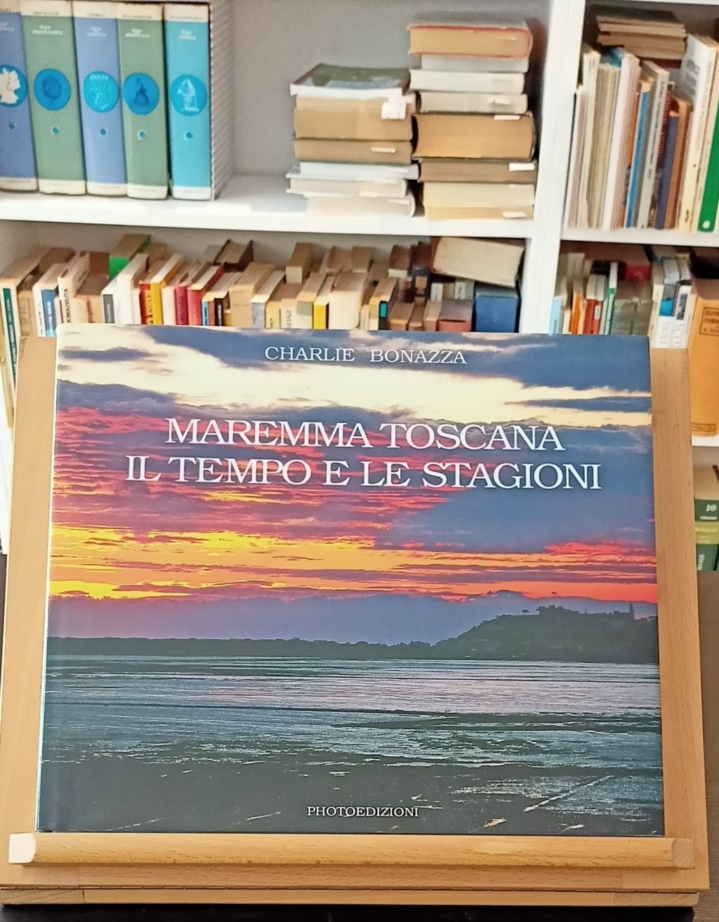 Maremma toscana. Il tempo e le stagioni. Ediz. illustrata book