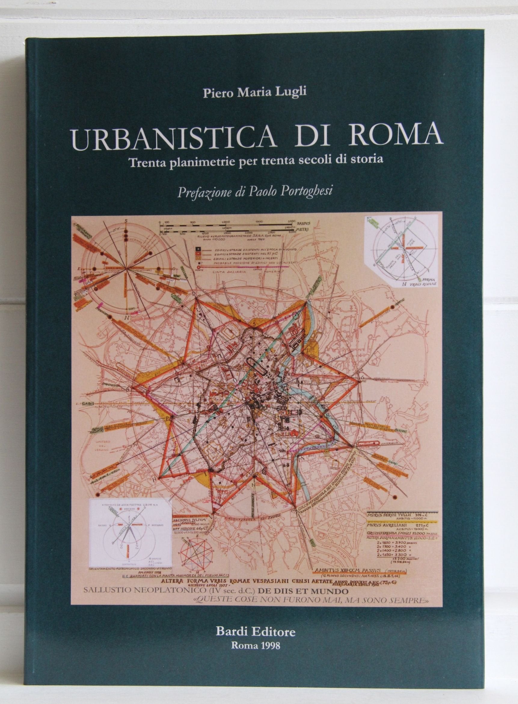 Urbanistica di Roma. Trenta planimetrie per trenta secoli di storia book