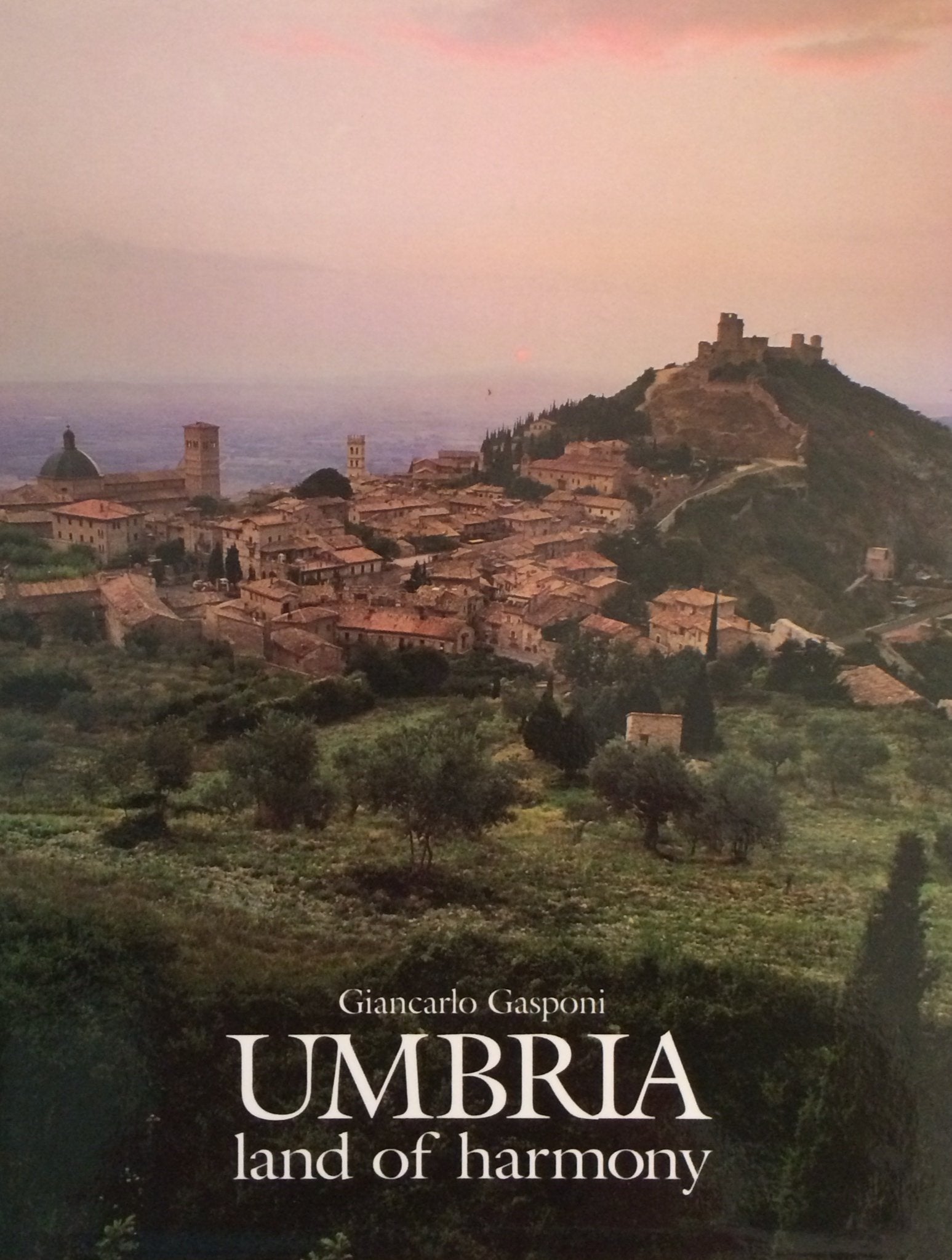 Umbria. Land of harmony Leisure, Home & Garden