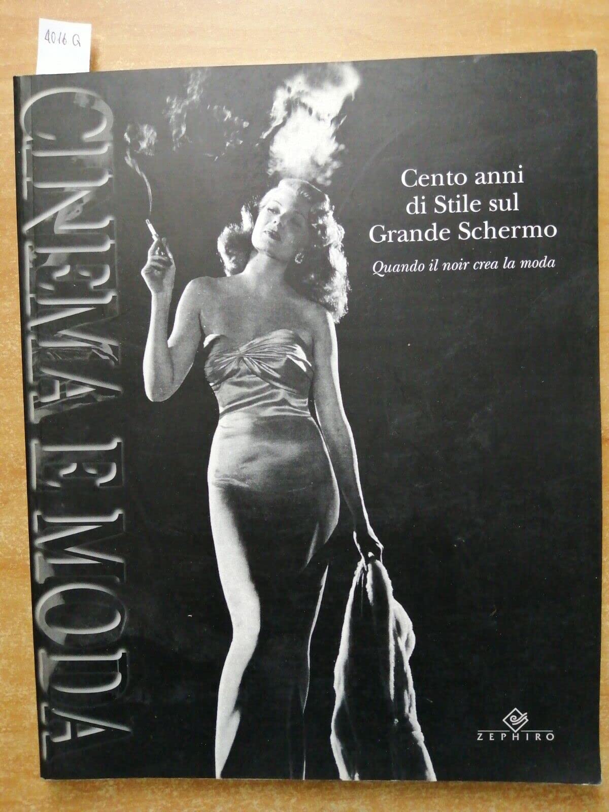 Cento anni di stile sul grande schermo. Cinema e moda book