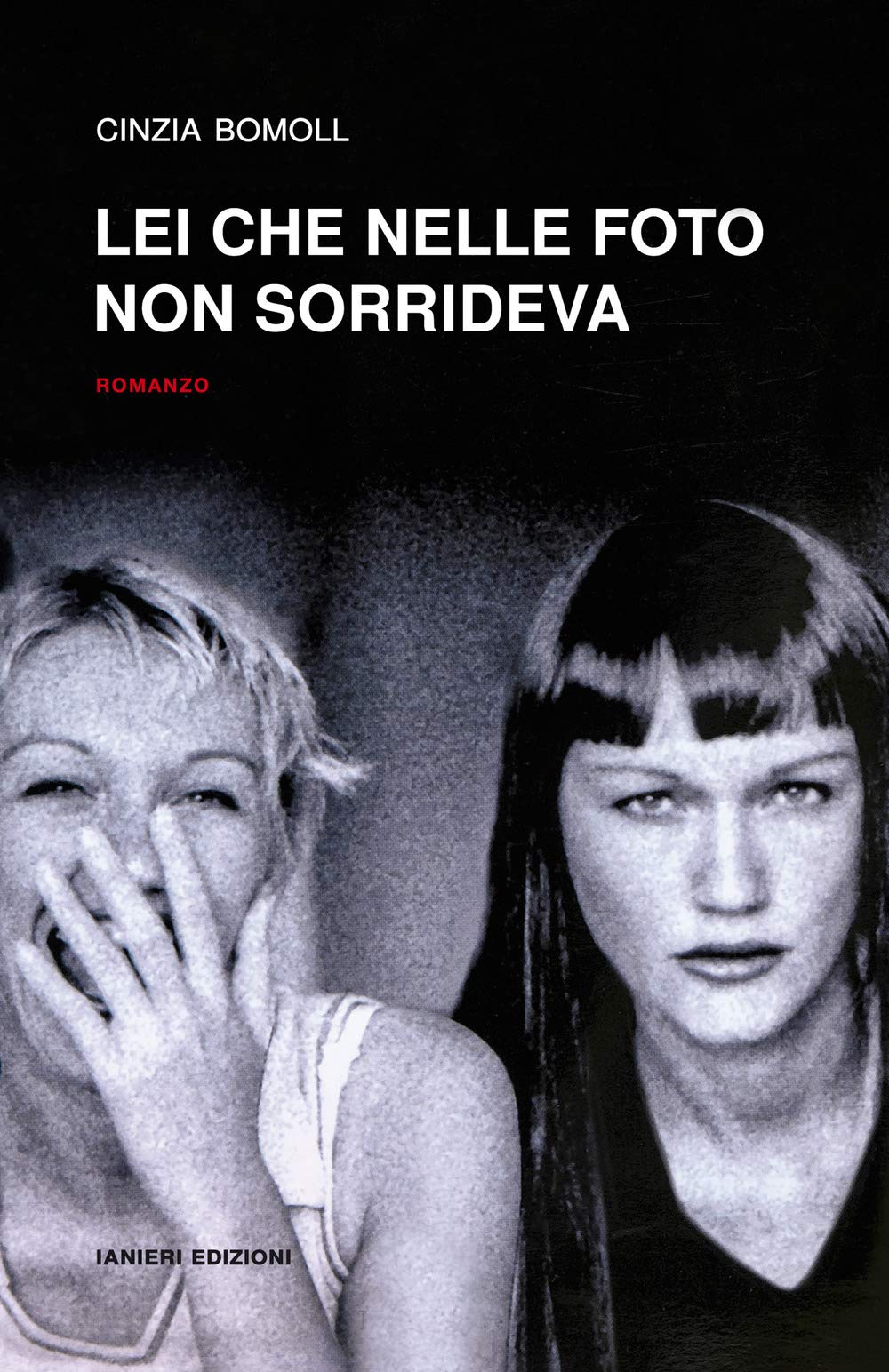 Lei che nelle foto non sorrideva book