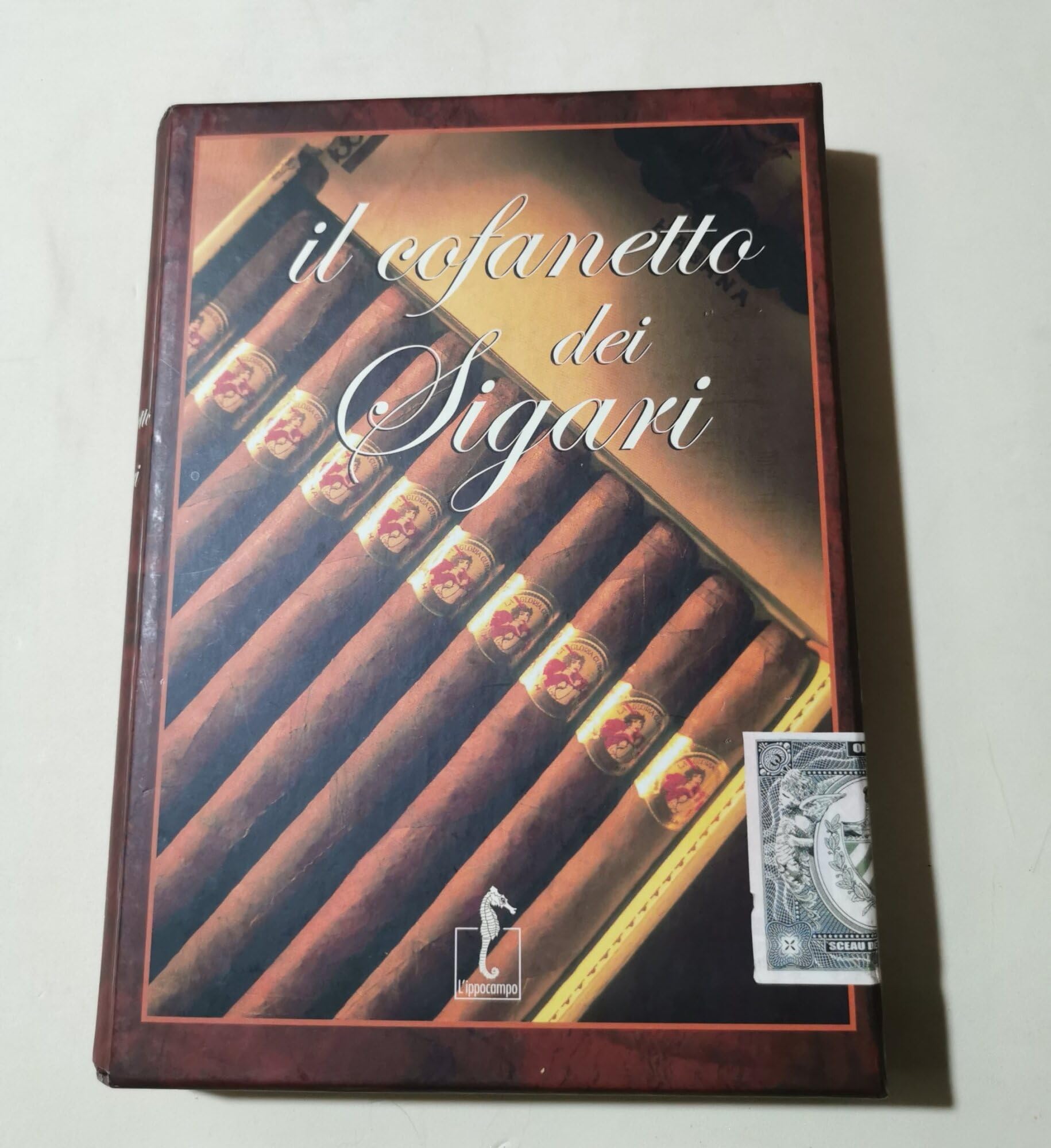 Il cofanetto dei sigari. Ediz. illustrata book