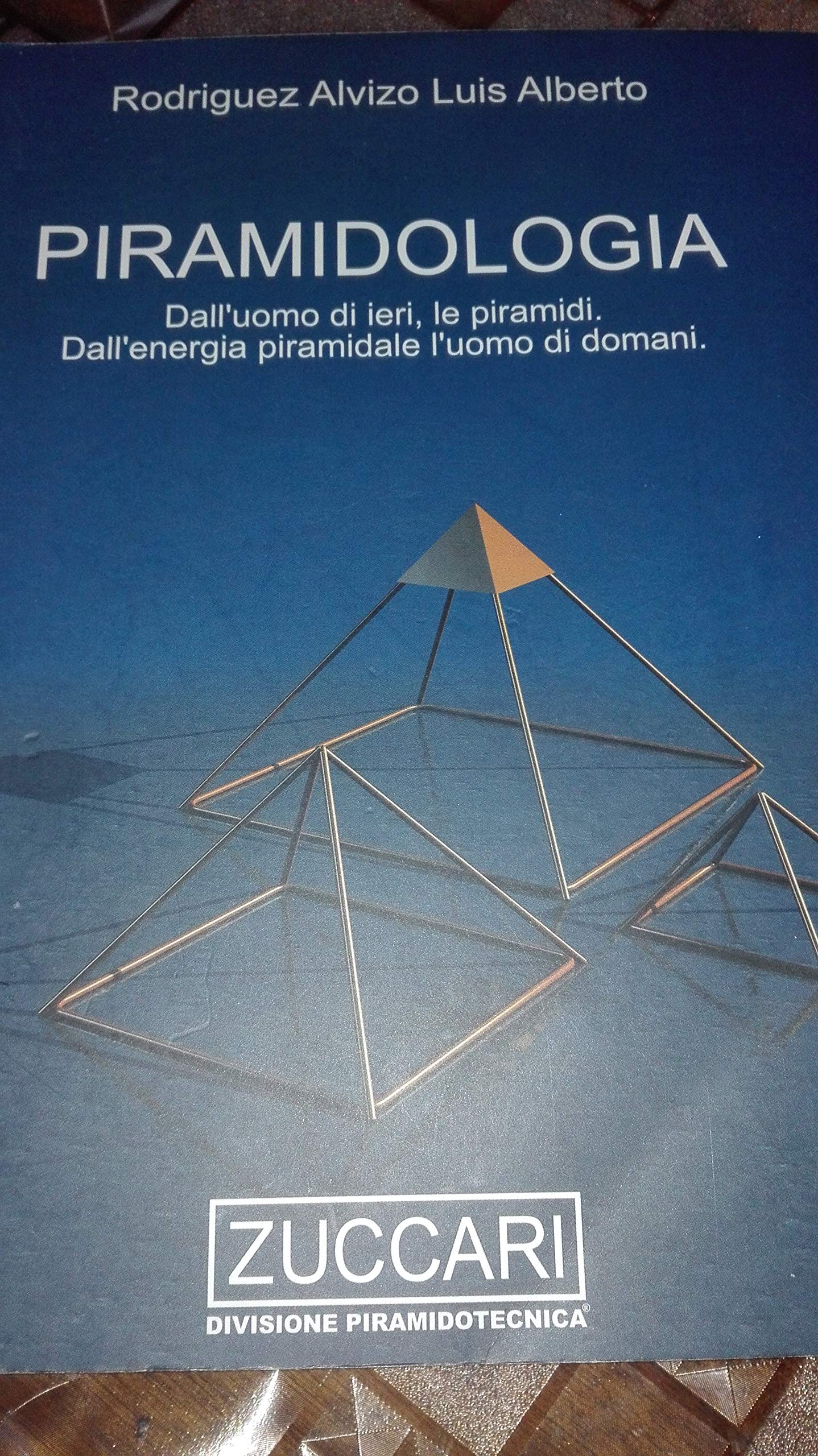 Piramidologia. La risonanza magnetica della piramide come ausilio alle terapie dell'uomo 2000 Health, Nutrition & Fitness
