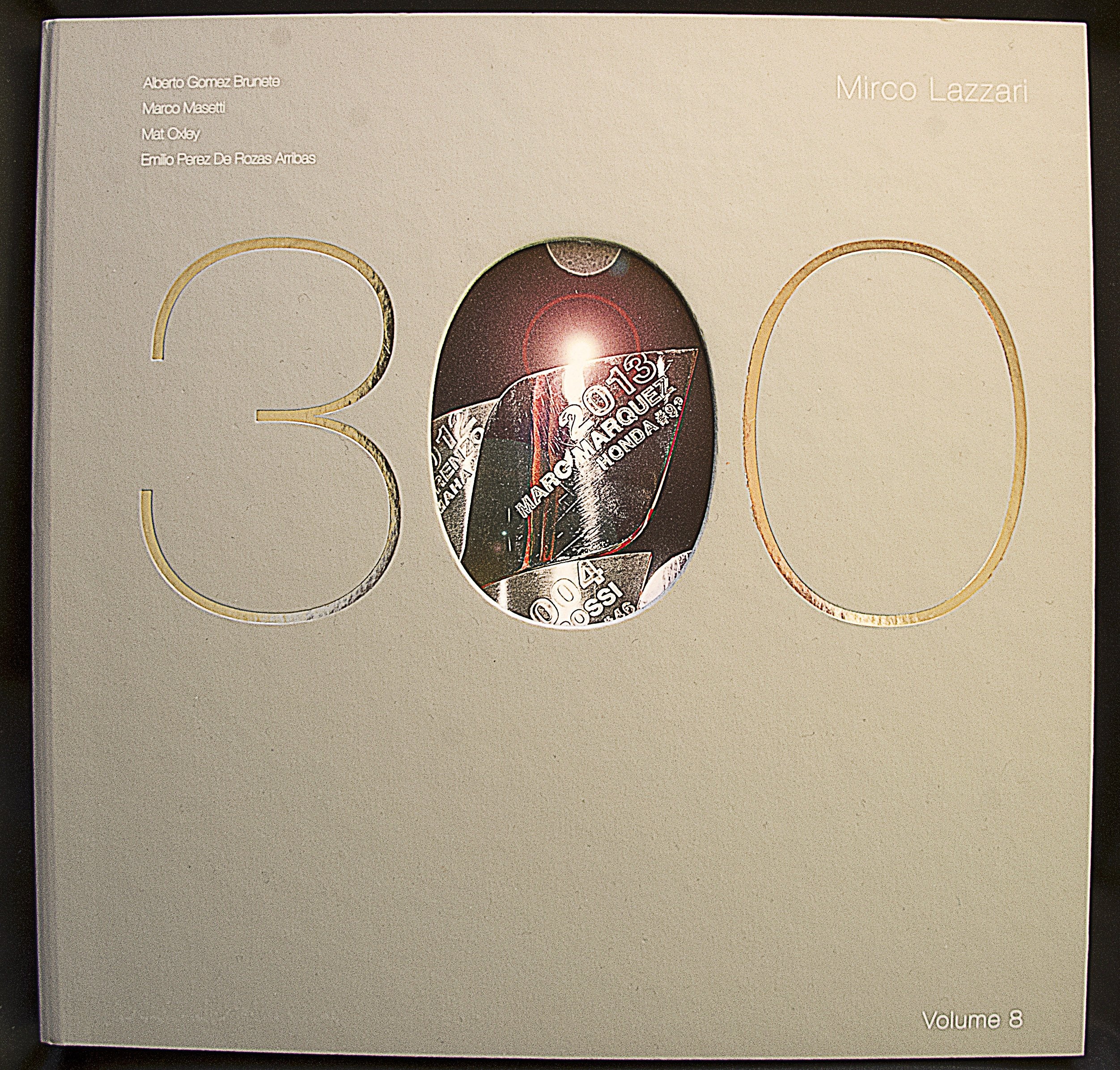 Una vita a 300. Ediz. italiana, inglese e spagnola Leisure & Fun