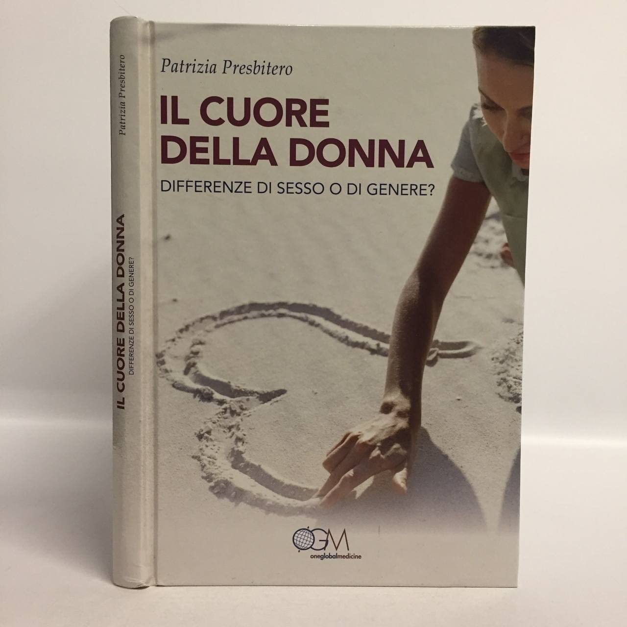 Il cuore della donna. Differenze di sesso o di genere? book