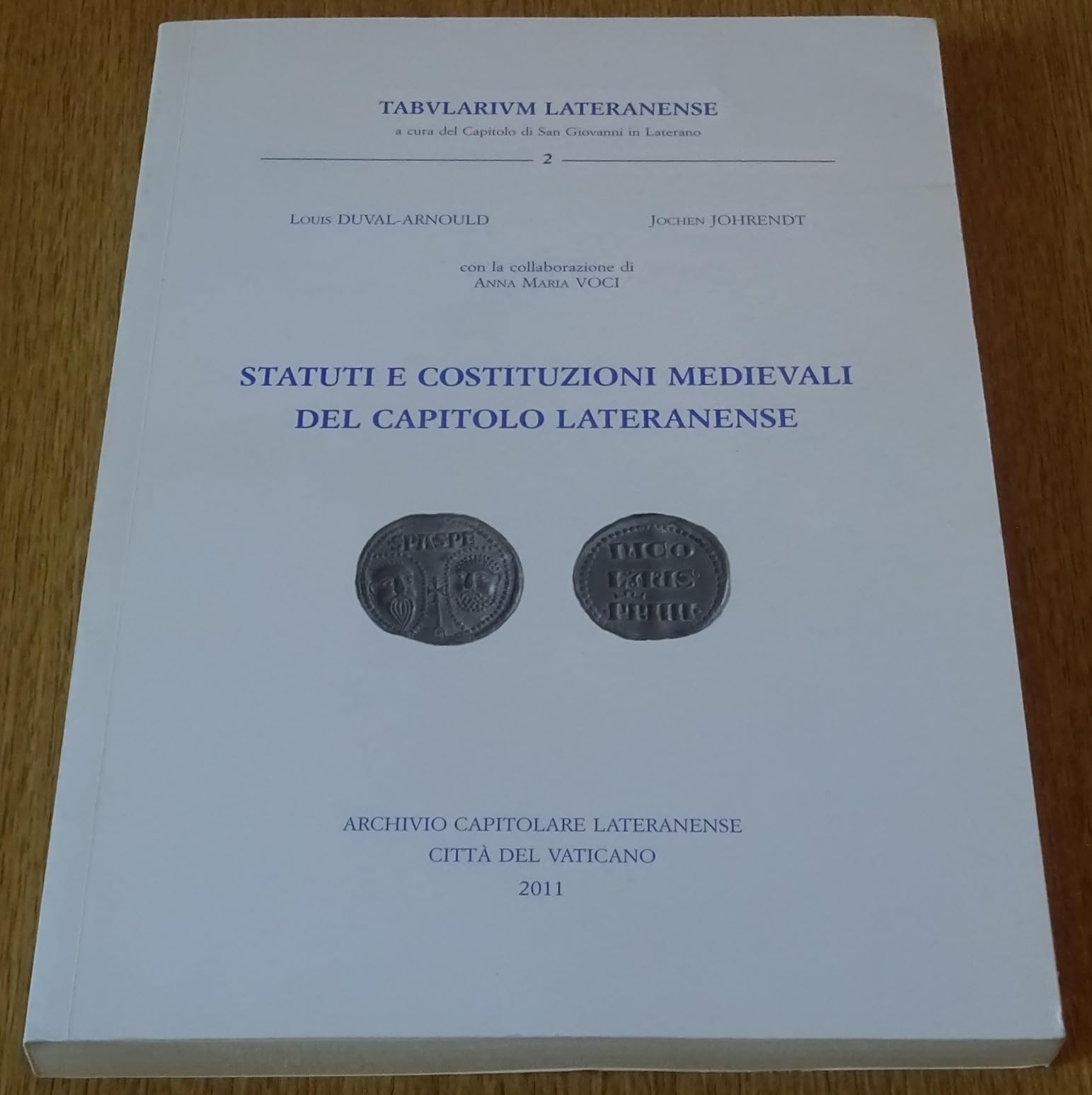 Statuti e Costituzioni medievali del capitolo lateranense Books