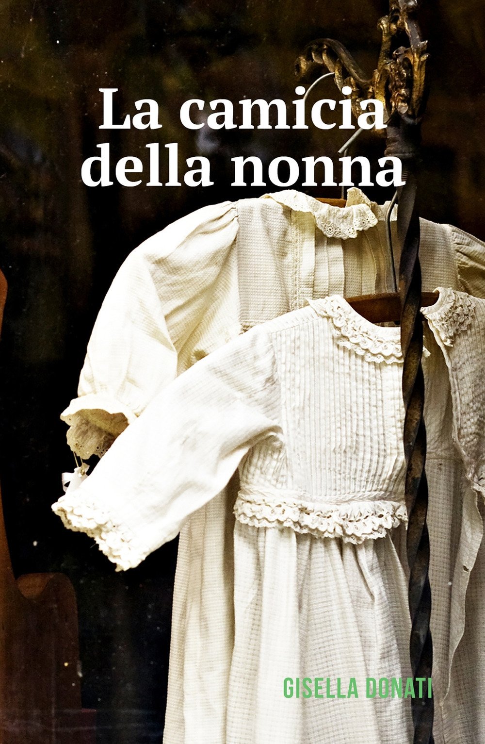 La camicia della nonna (La community di ilmiolibro.it) Contemporary literature