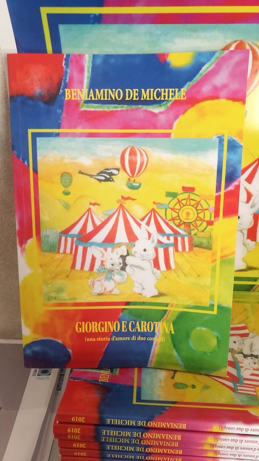 Giorgio e Carotina. Una storia d'amore di due conigli. Nuova ediz. book