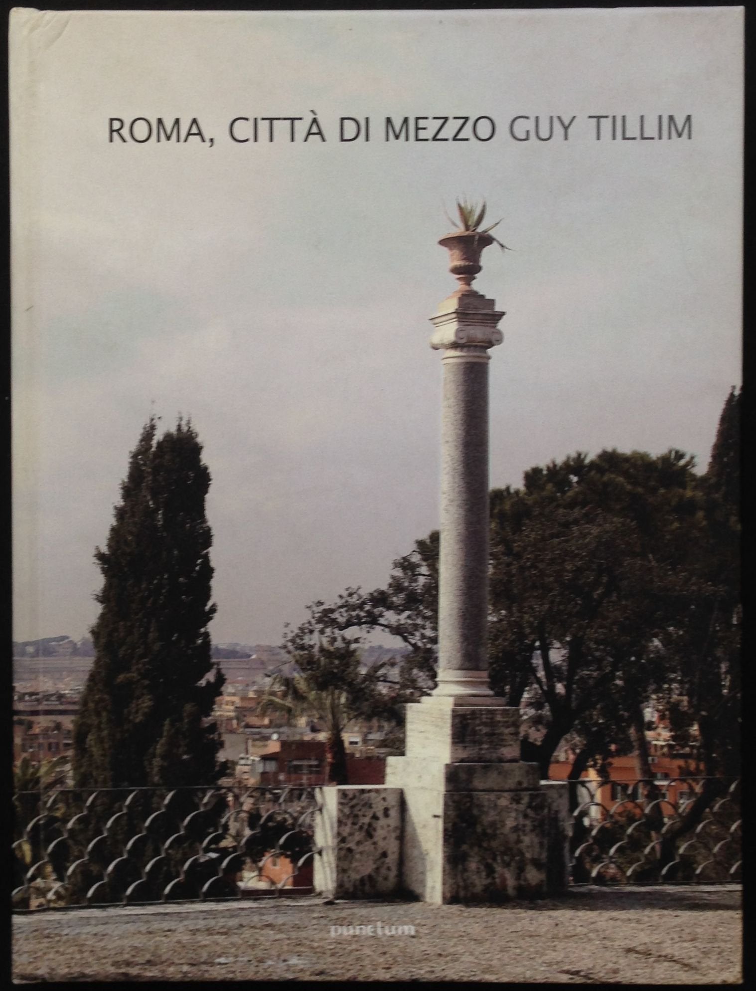 Roma, città di mezzo. Ediz. italiana e inglese Travel
