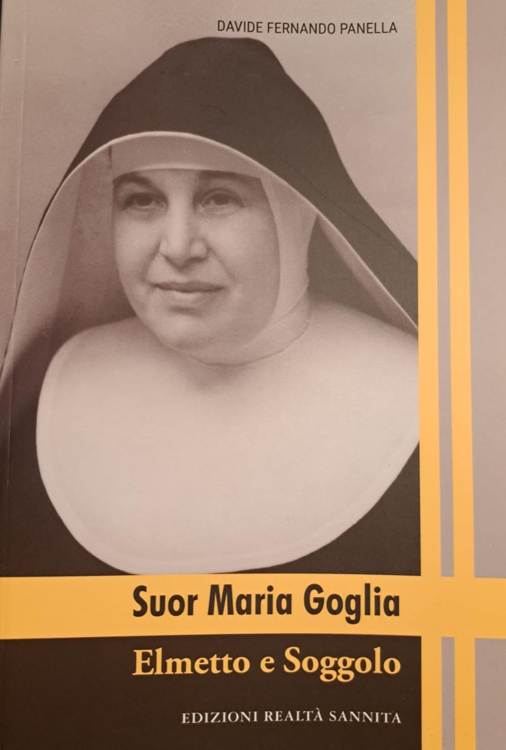 Suor Maria Goglia. Elmetto e Soggolo book
