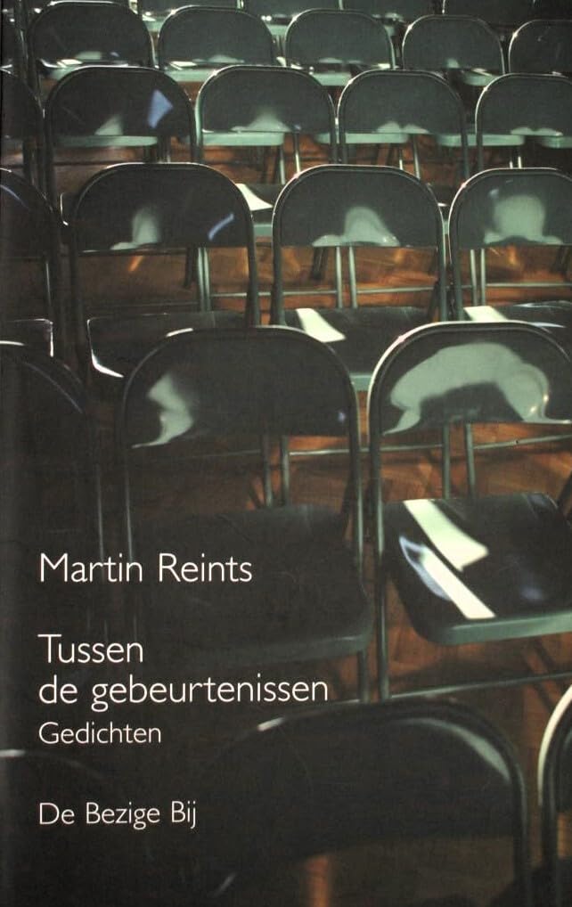 Tussen de gebeurtenissen: gedichten book