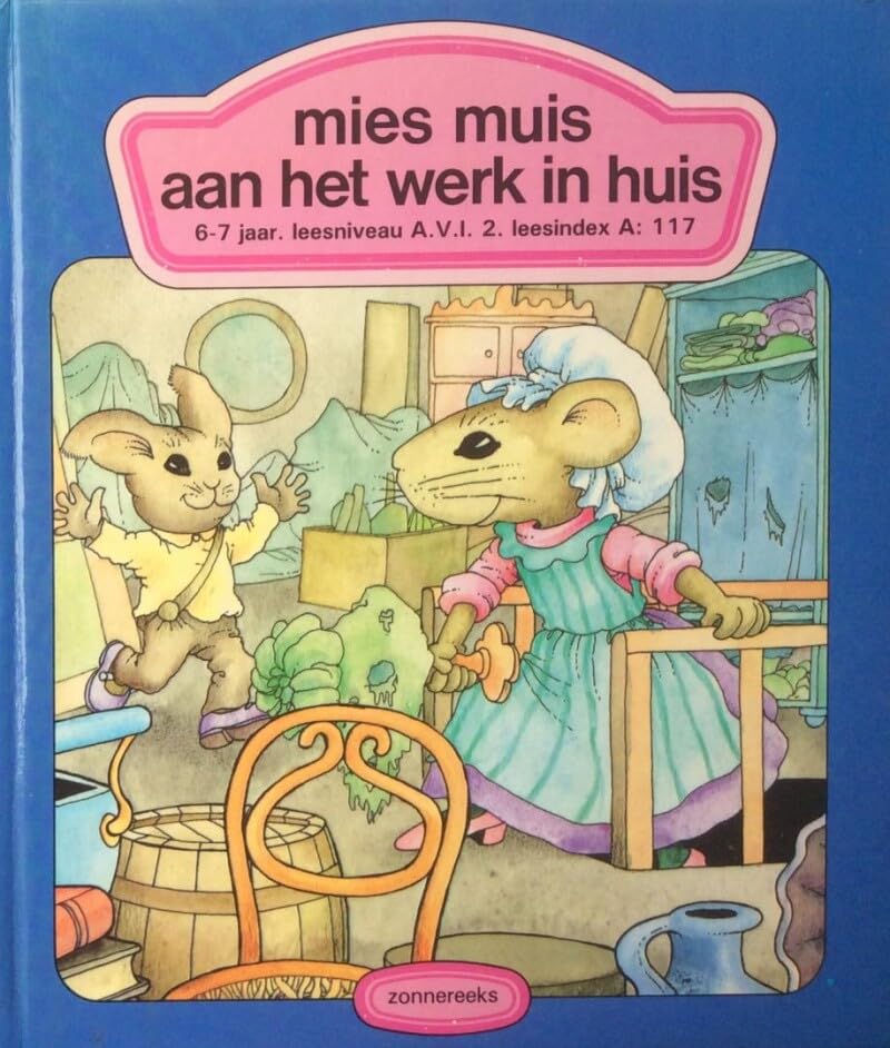Mies Muis aan het werk in huis Books