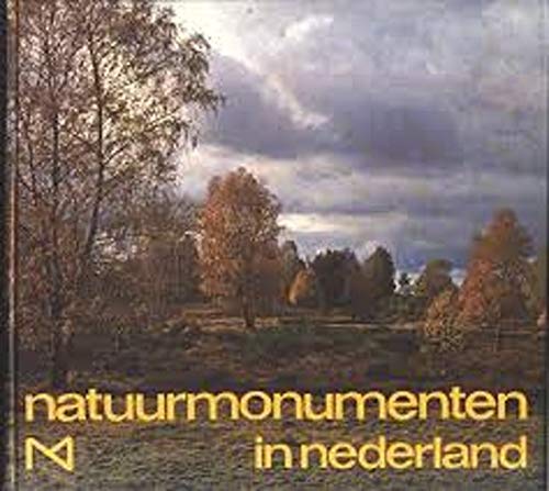 Natuurmonumenten in Nederland: Een keus uit wat behouden bleef (Dutch Edition) book