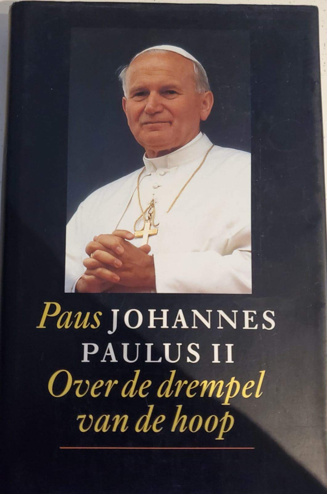 Over de drempel van de hoop Religion & Esotericism