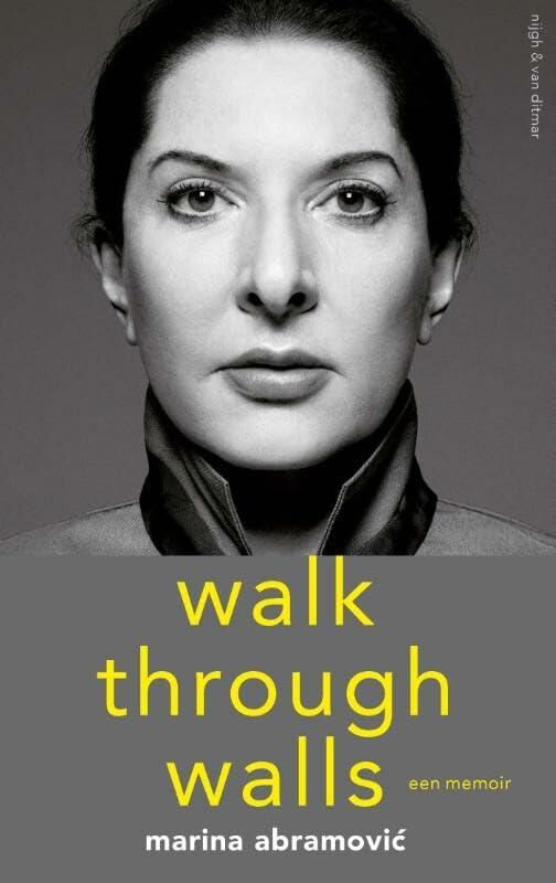 Walk through walls: een memoir book