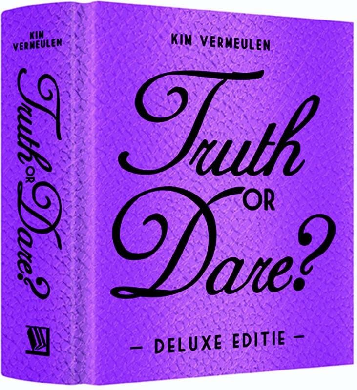 Truth or dare?: leer je vrienden van een heel andere kant kennen!, deluxe editie book