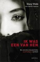 Ik was een van hen: de eerste vrouwelijke maffiabaas vertelt book
