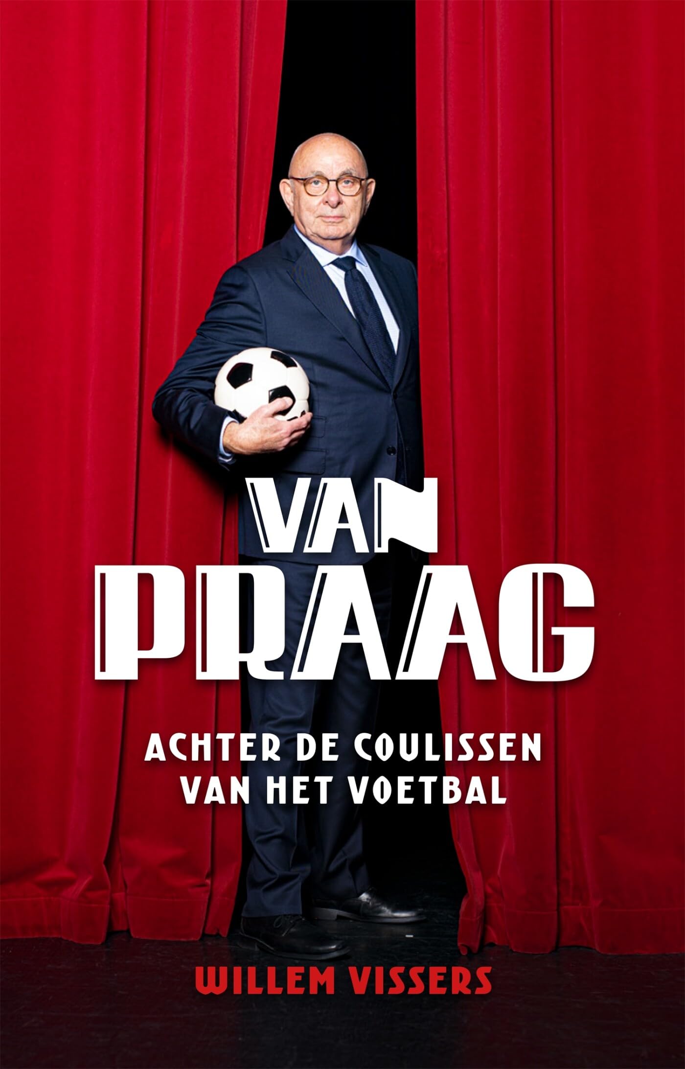 Van Praag: achter de coulissen van het voetbal book