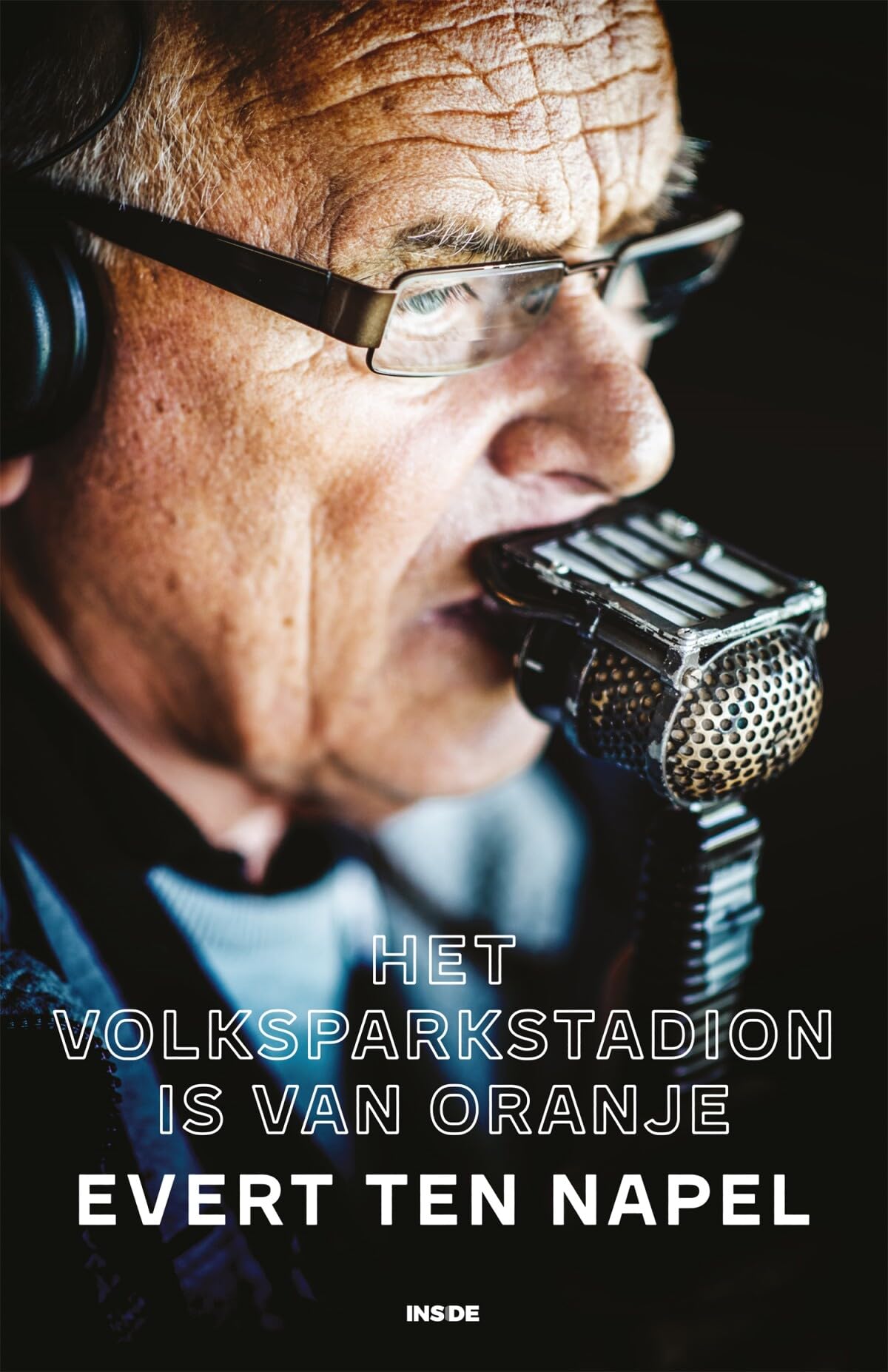 Het Volksparkstadion is van Oranje book