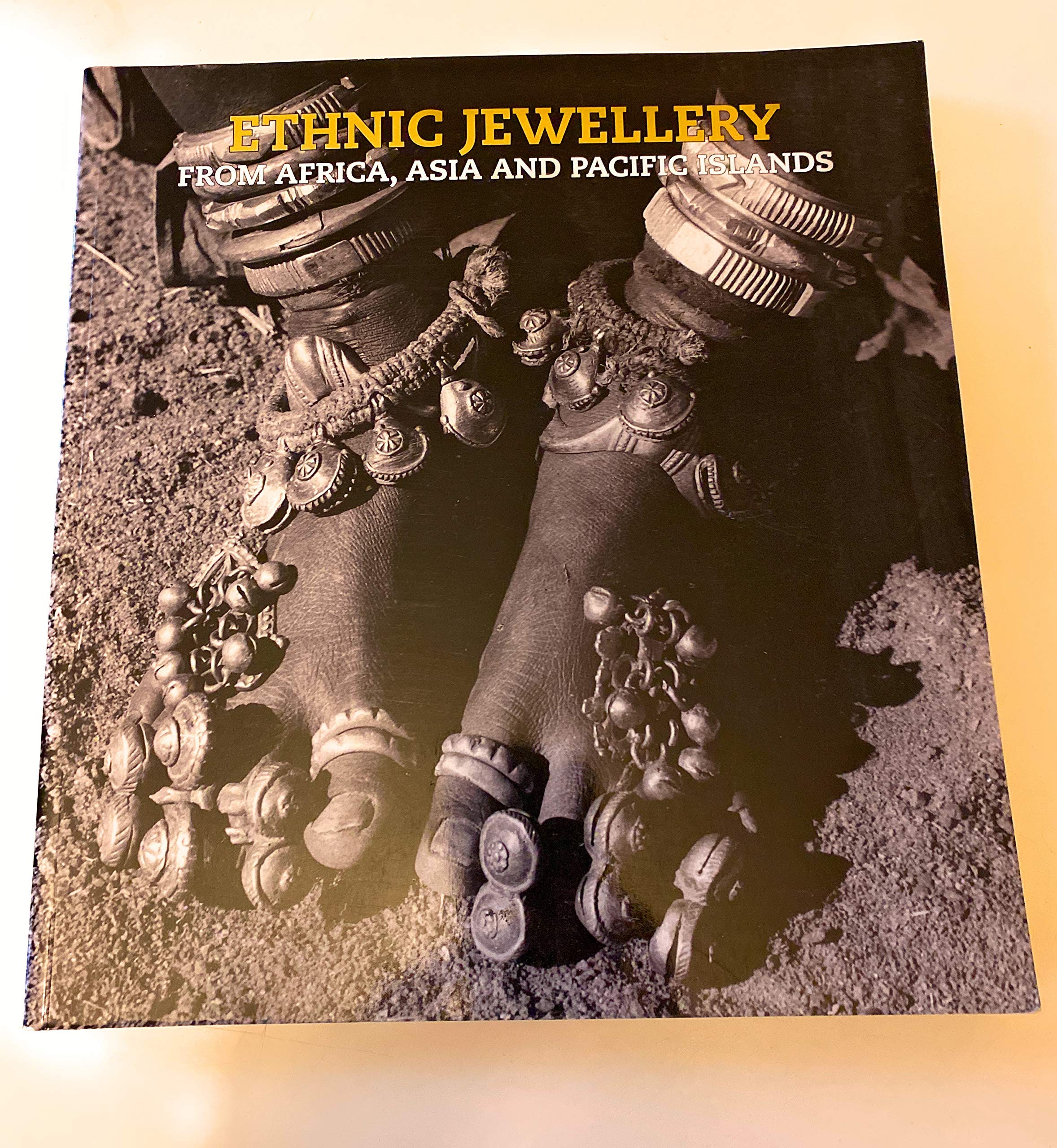 Ethnic Jewellery From Africa, Asia and the Pacific Islands Film, Art & Culture
