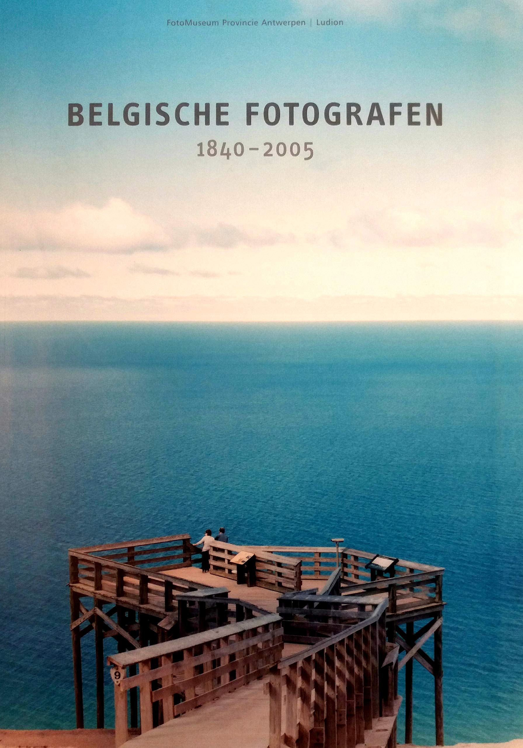 Belgische fotografen 1840-2005: Een anthologie 1840-2005 (NL) book