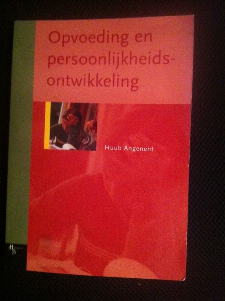 Opvoeding en persoonlijkheidsontwikkeling book