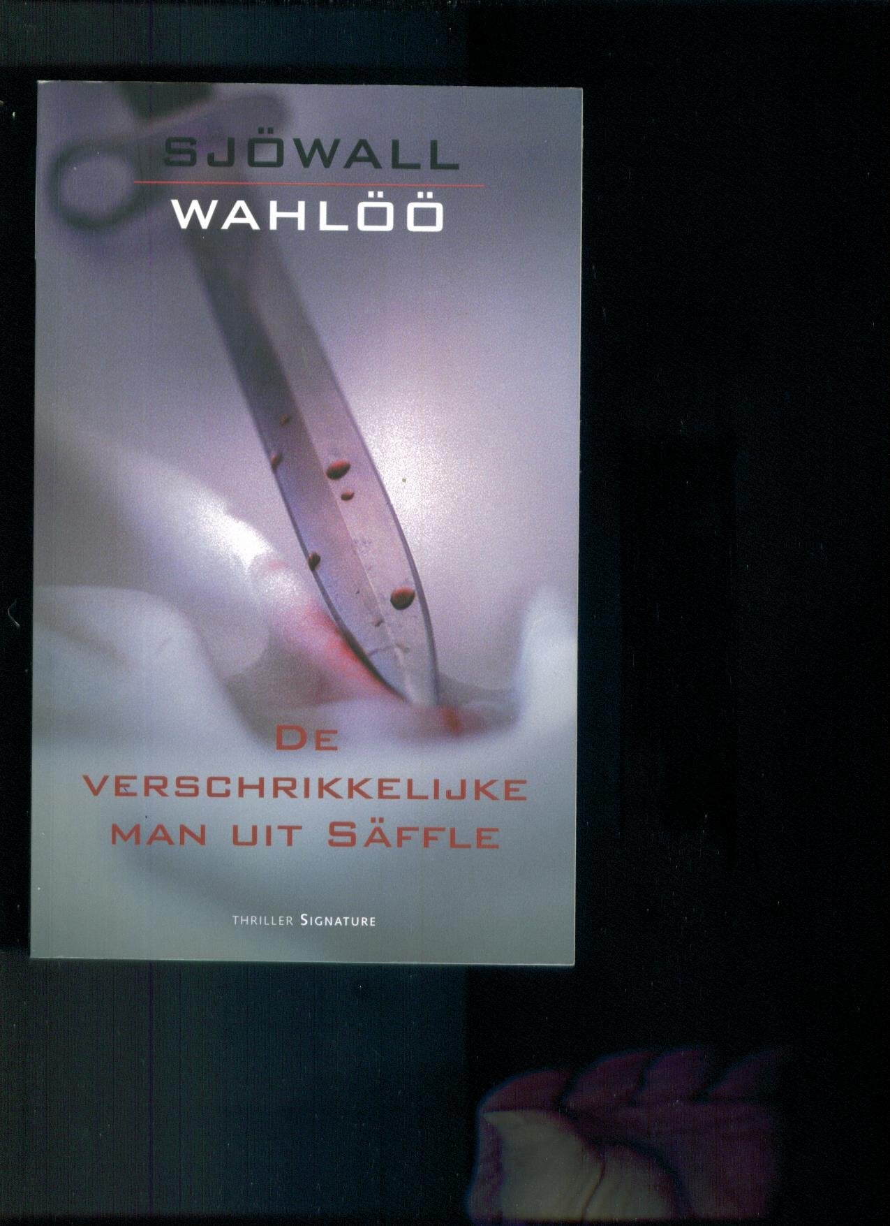 De politiemoordenaar (Europese thrillers van wereldniveau) Contemporary literature