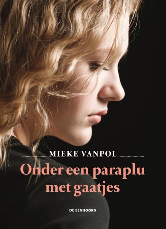 Onder een paraplu met gaatjes book