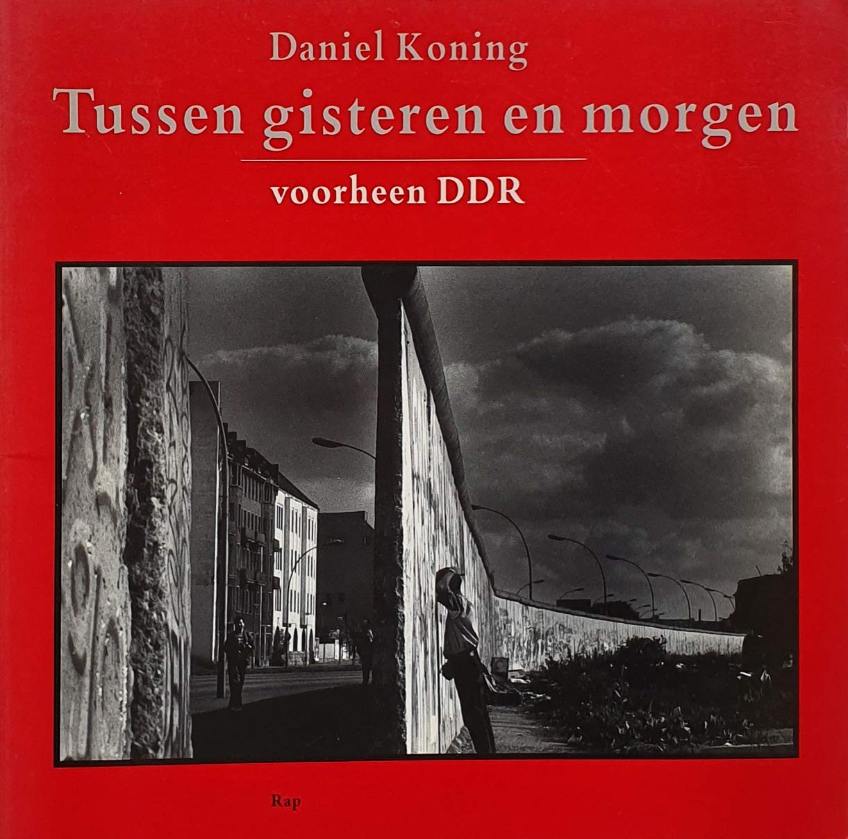Tussen gisteren en morgen: voorheen DDR book