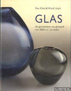Glas. De geschiedenis van glaswerk van 3000 v.C. tot heden book