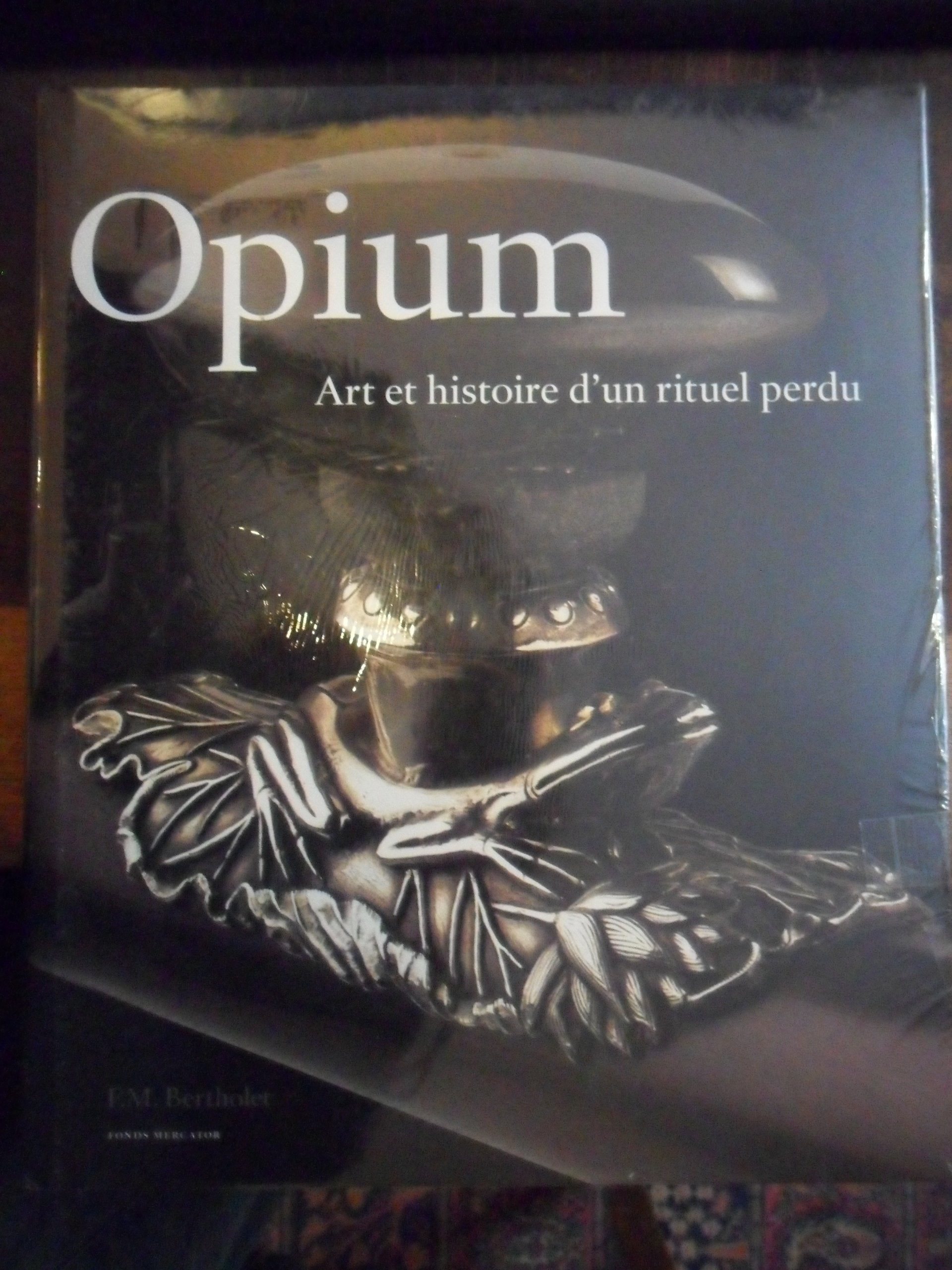 Opium. La fée noire: +special price+ Film, Art & Culture