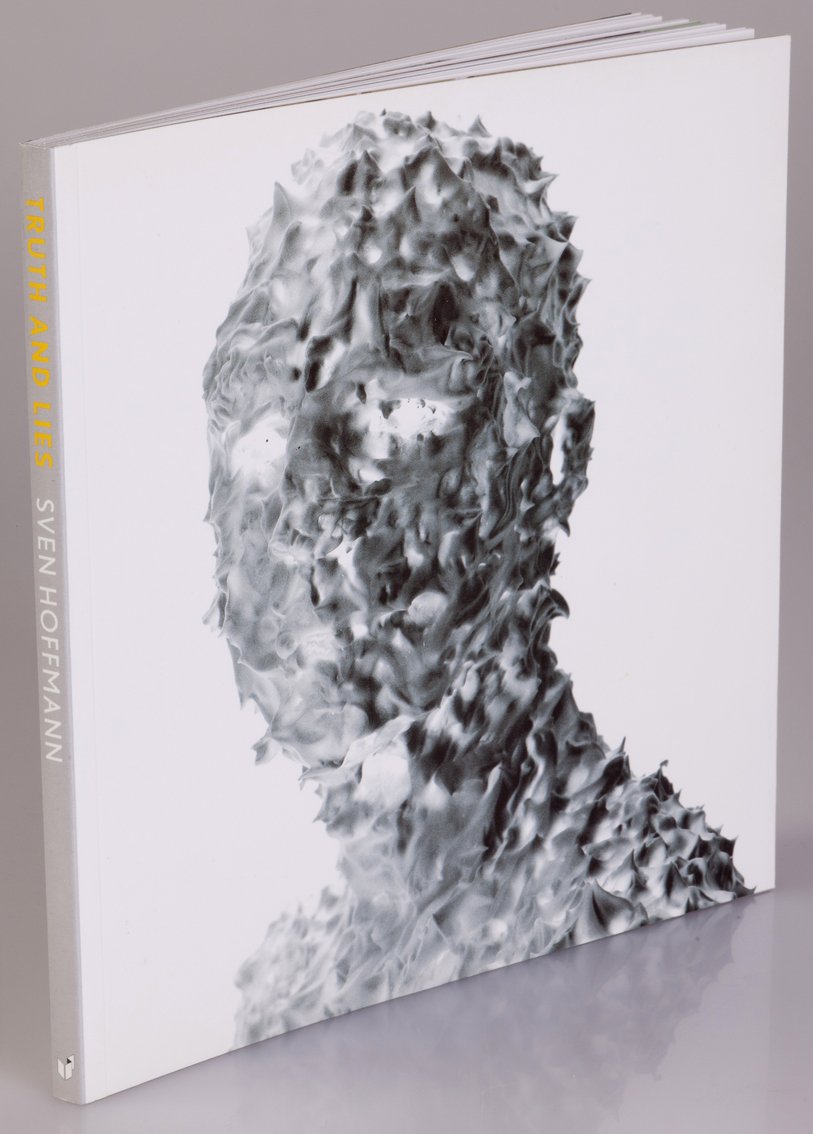 Sven Hoffmann - Truth and lies: Kwadrant Art 27 book