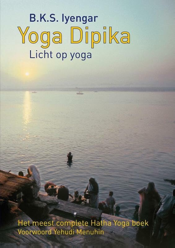 Yoga dipika: licht op yoga book