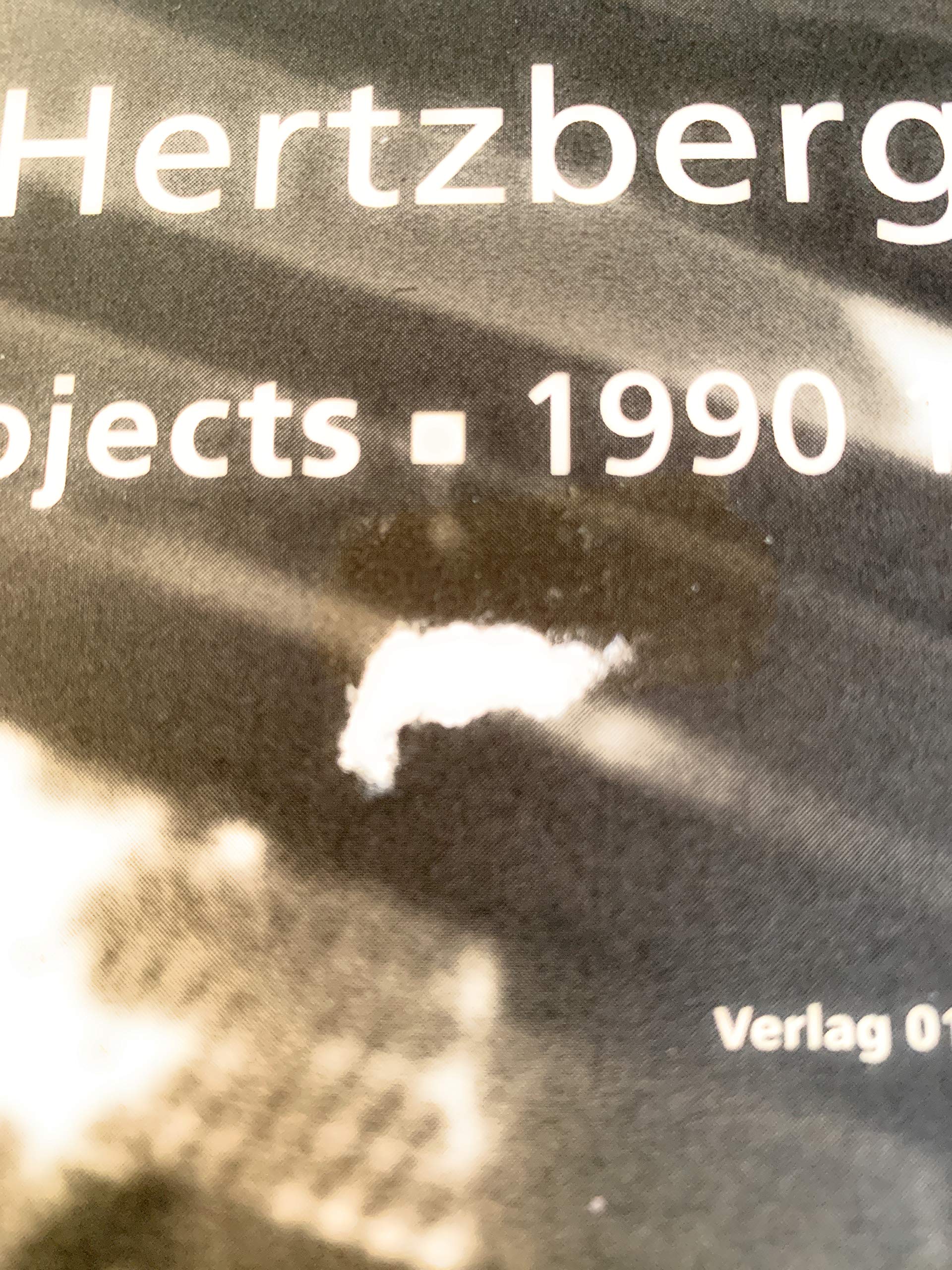 Herman Hertzberger: Projects 1990-95 - Accomodating the Unexpected Architecture