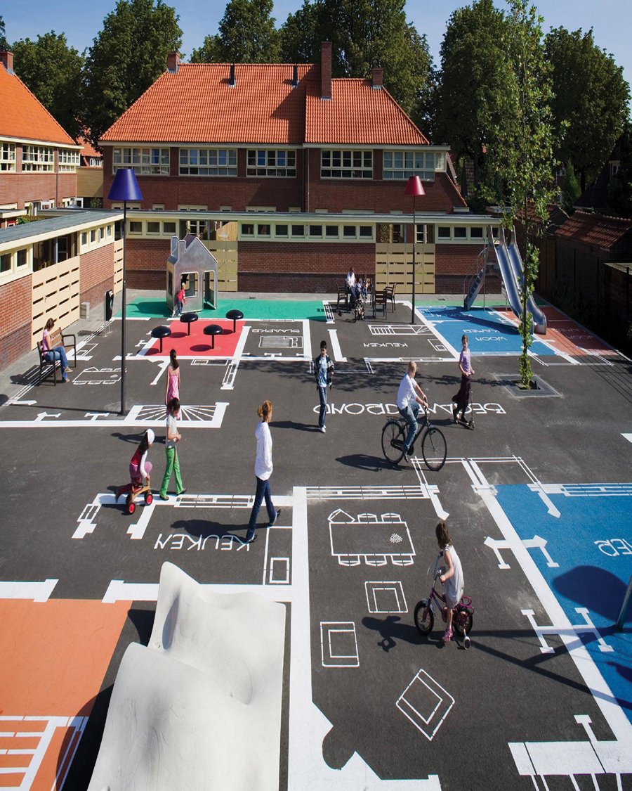 Hans Venhuizen: Game Urbanism: Manual for Cultural Spatial Planning Social Sciences
