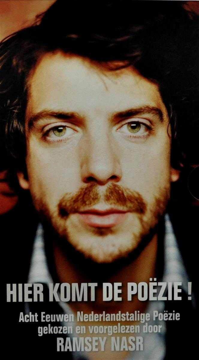 Hier komt de poezie!: acht eeuwen Nederlandse poëzie Books