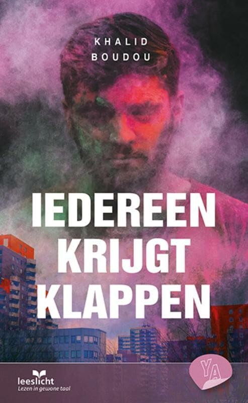 Iedereen krijgt klappen: in makkelijke taal book