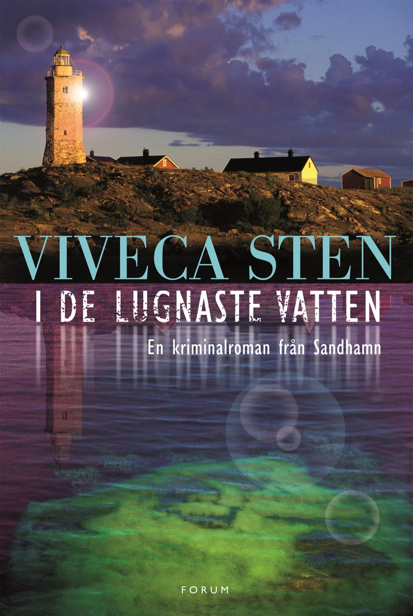 ***I de lugnaste vatten (Morden i Sandhamn, Band 1) Books