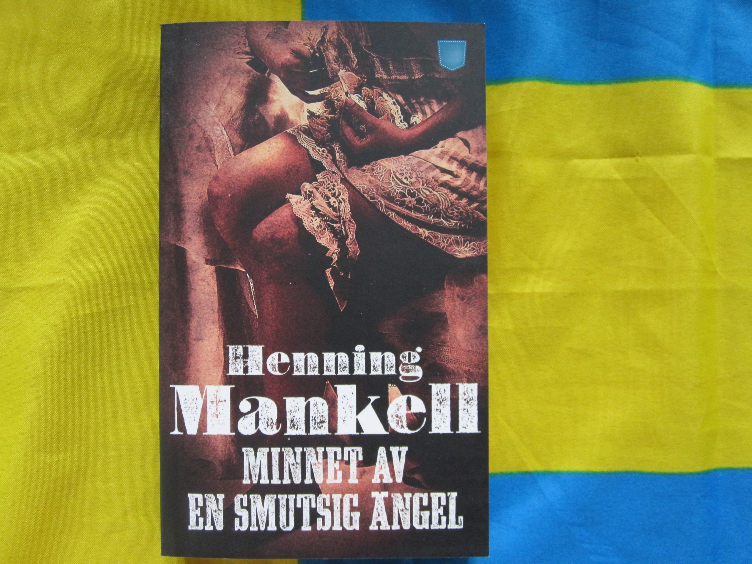 Minnet av en smutsig ängel Contemporary literature Books