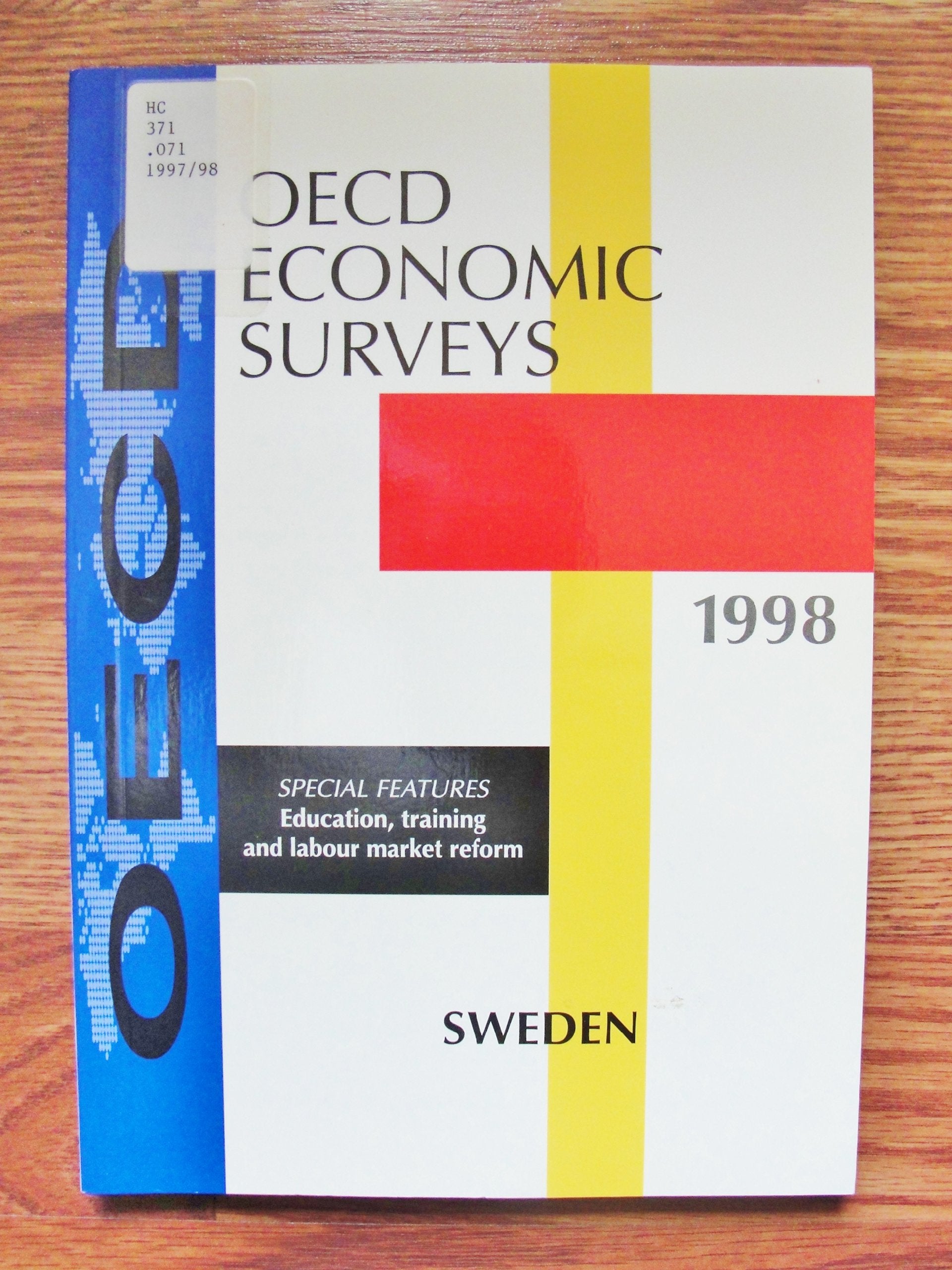 Sweden 1997-1998 : 1998 Edition Business, Finance & Career